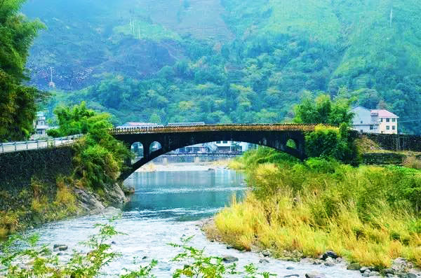 臺州布袋山景區鴻蒙原子化服務.jpg