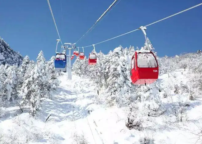 一日觀四季，十里不同天”之美譽的西嶺雪山智能地圖導覽上線了.png