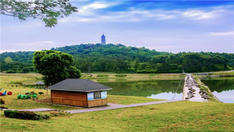 旅游景區(qū)人臉入園票務系統(tǒng)，游客刷臉快速入園.png