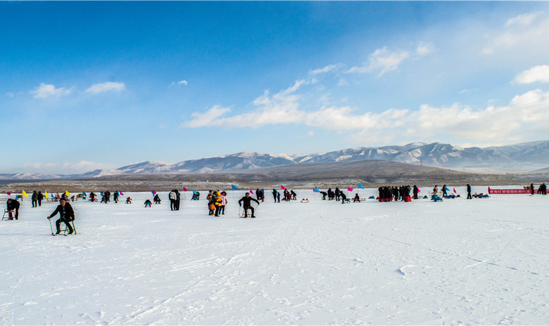 甘肅慶陽西峰隴東滑雪場介紹.jpg