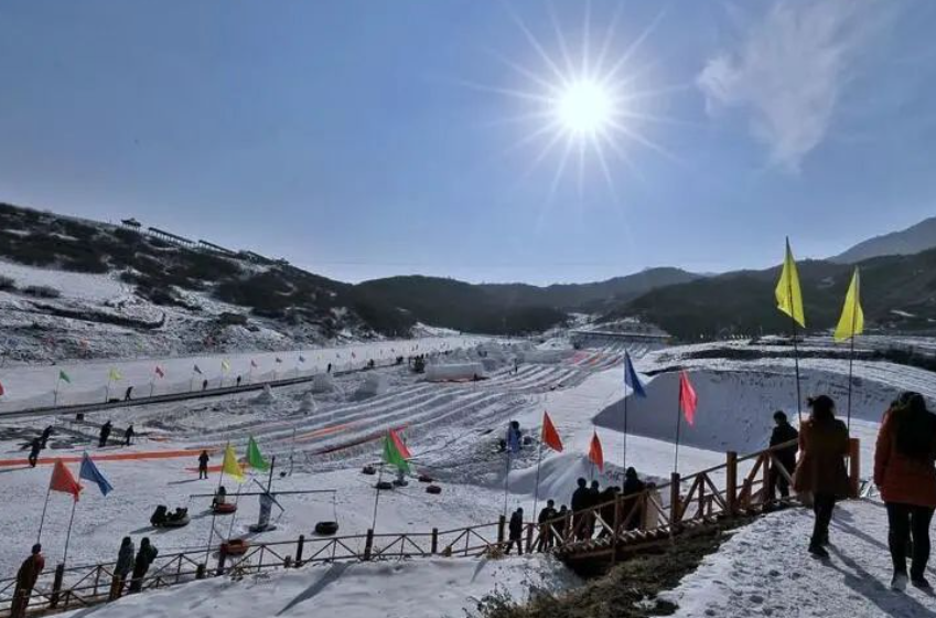 青海海東互助彩虹部落滑雪場票務系統多少錢.png