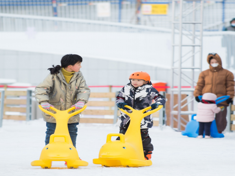 山西省晉中市多喜愛兒童戲雪樂園電子票系統價格.png