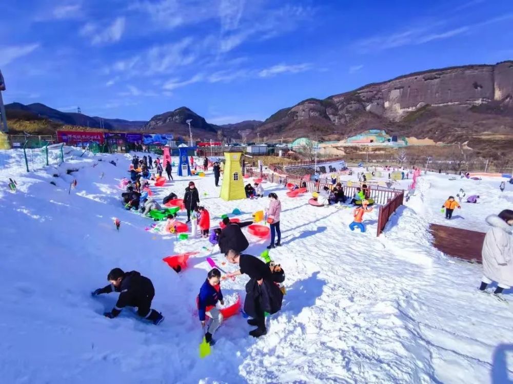 山西太原芊芊戲雪樂園介紹及需求.jpeg