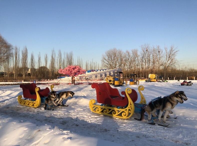 北京嘉途戲雪樂(lè)園介紹及需求.png