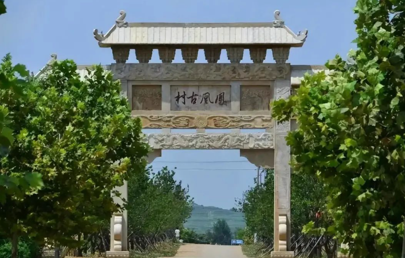 山東青島鳳凰古村智能導(dǎo)覽功能.png