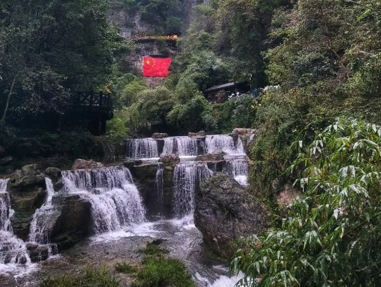 湖北省宜昌市三峽大瀑布景區多業態景區票務系統閘機改造多少錢.png