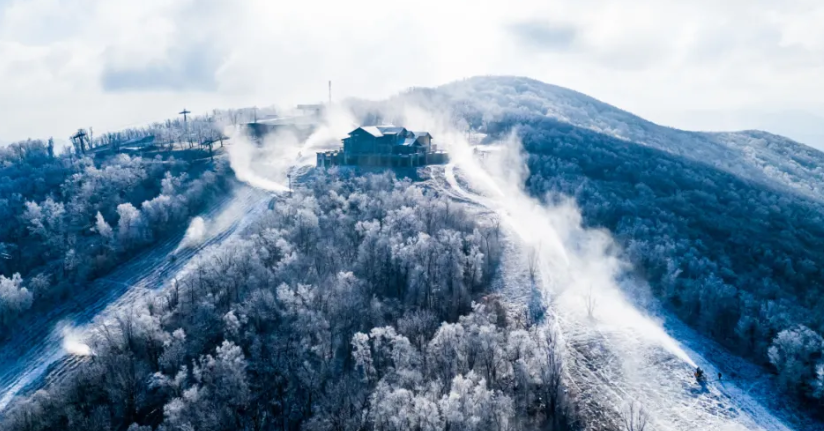 吉林松花湖滑雪場一卡通綜合智能管理票務(wù)系統(tǒng)公司.png